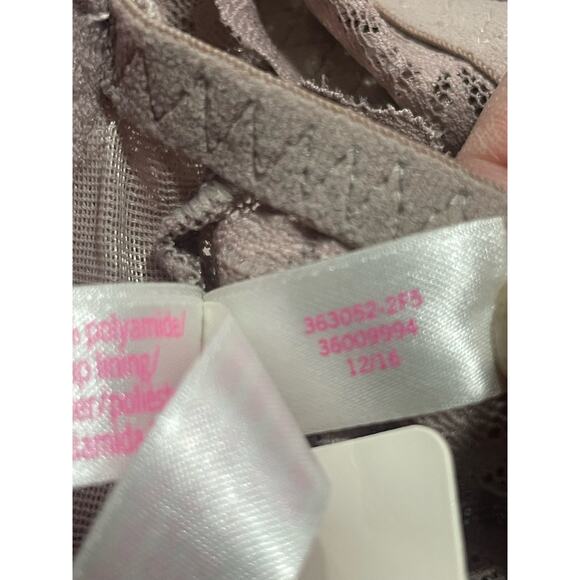 NWT Victorias Secret PINK Lace Bralette Bra Womens Size Medium Taupe 11093779 - Picture 6 of 7
